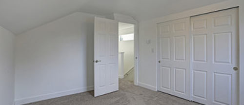 porte-garde-robe-renos-jocelyn-decoste